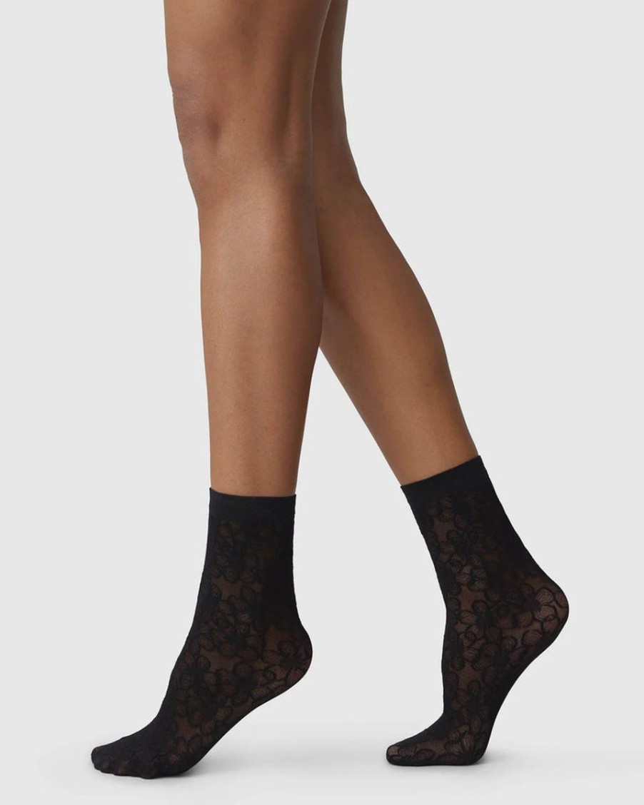 Basics Swedish stocking | Swedish Socks - Maja Flower Socks Black