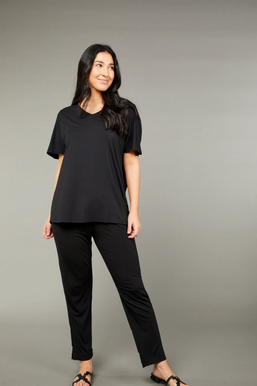 Tani Australia Tani | Tani - Ivy Swing Tee Black