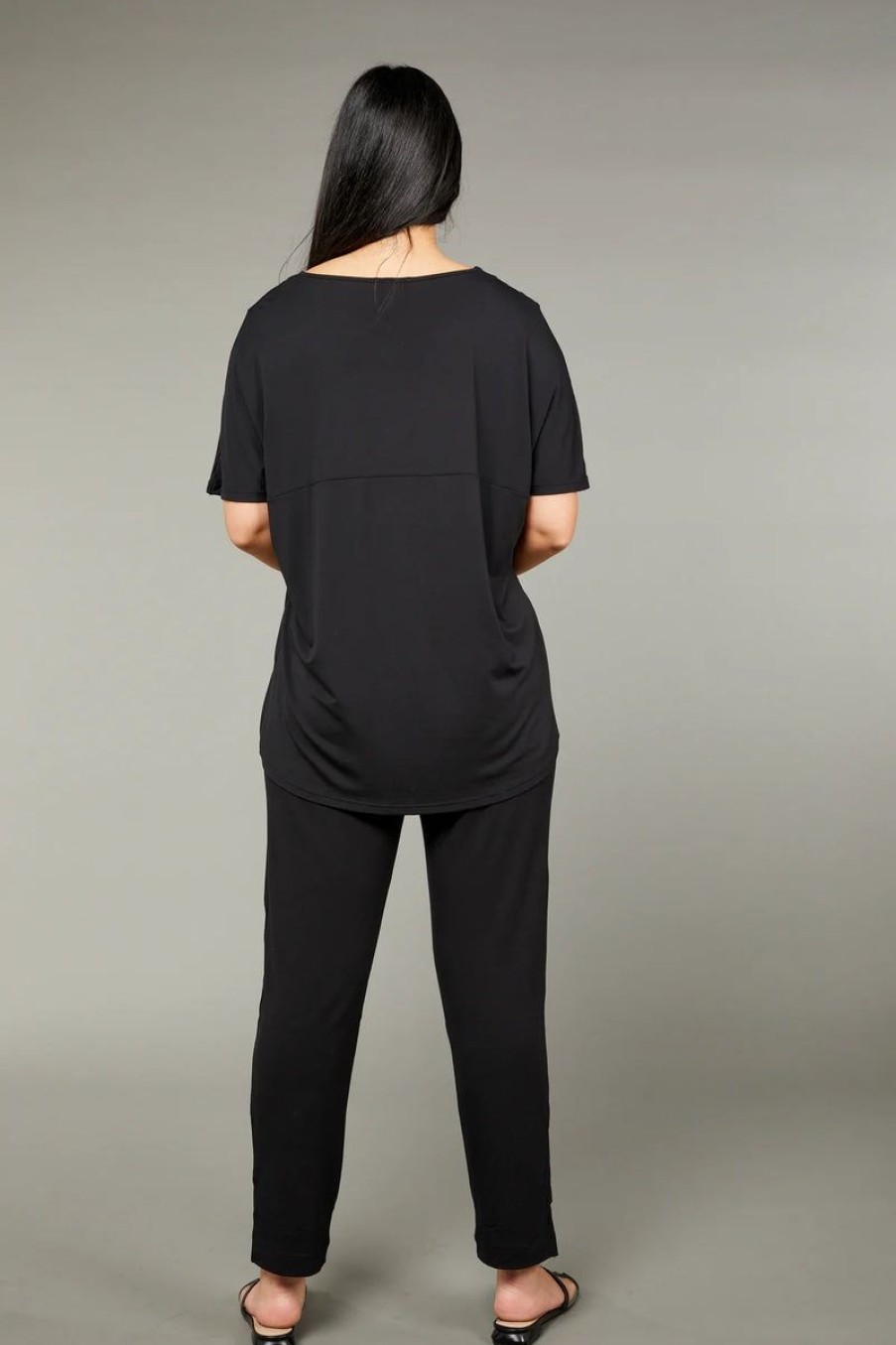 Tani Australia Tani | Tani - Ivy Swing Tee Black