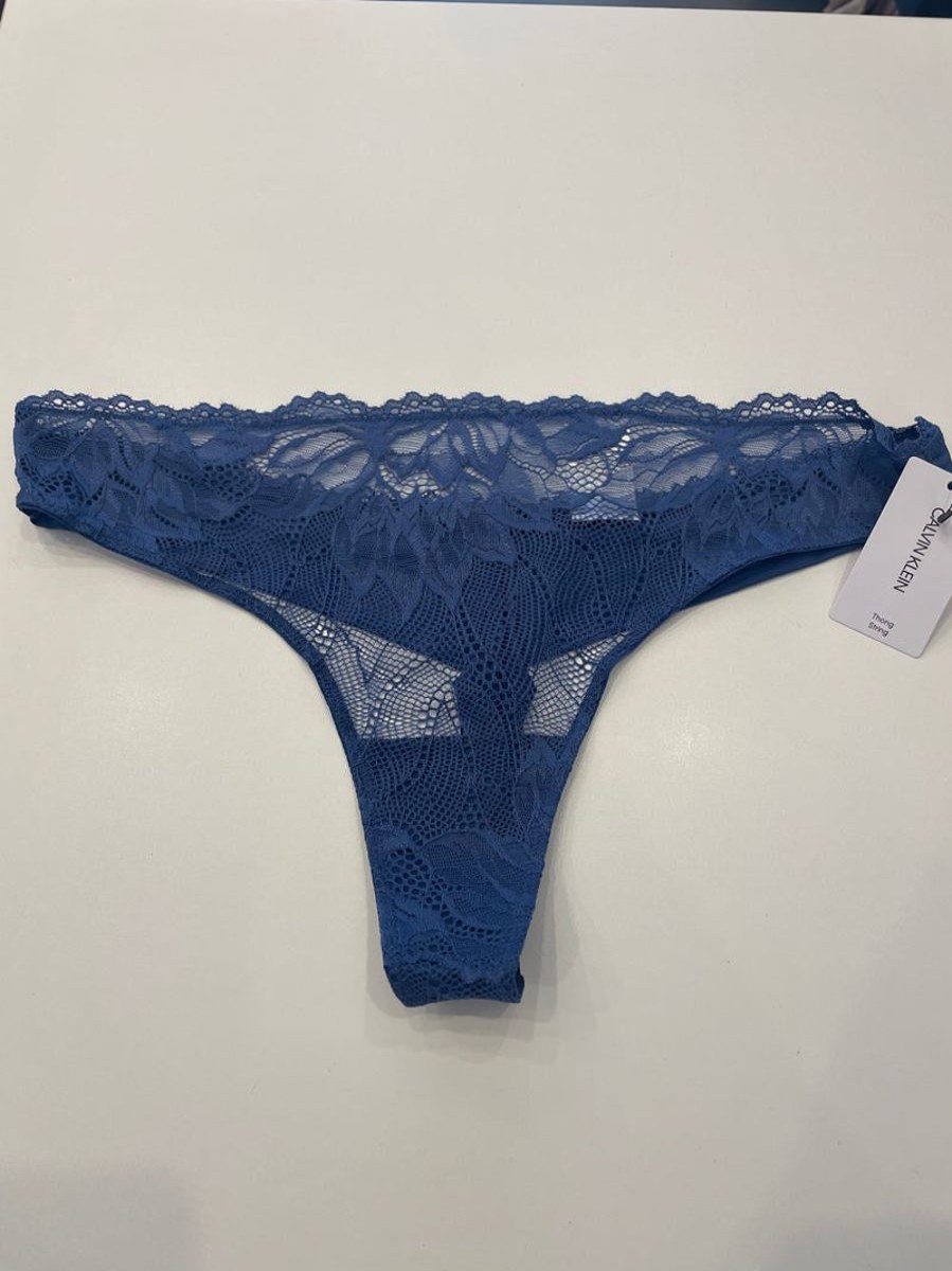 Briefs Calvin Klein | Calvin Klein - Seductive Comfort Lotus Floral Thong True Navy