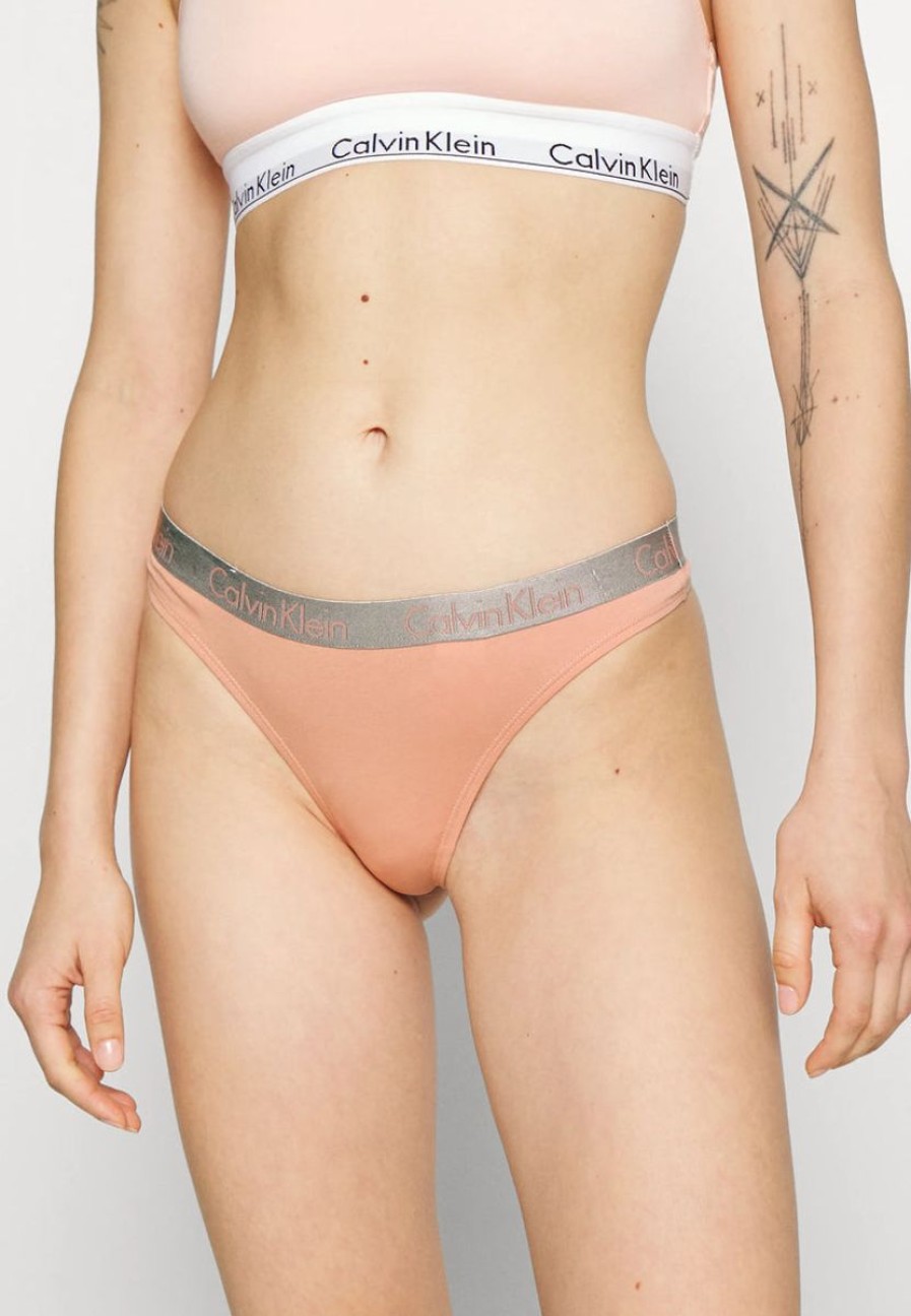 Briefs Calvin Klein | Calvin Klein - Cotton Essential Thong